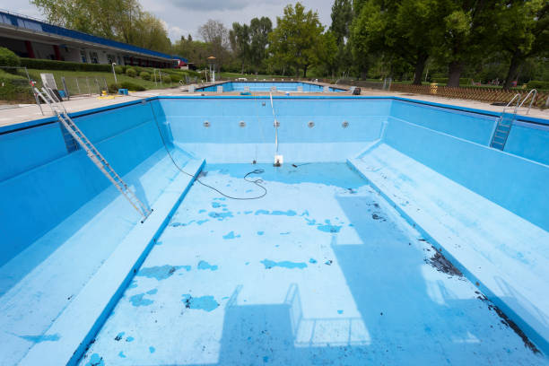 Best Water damage contractors near me  in Vinco, PA